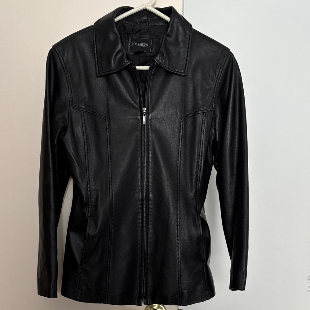 Outback Women’s Black Leather Zip Jacket